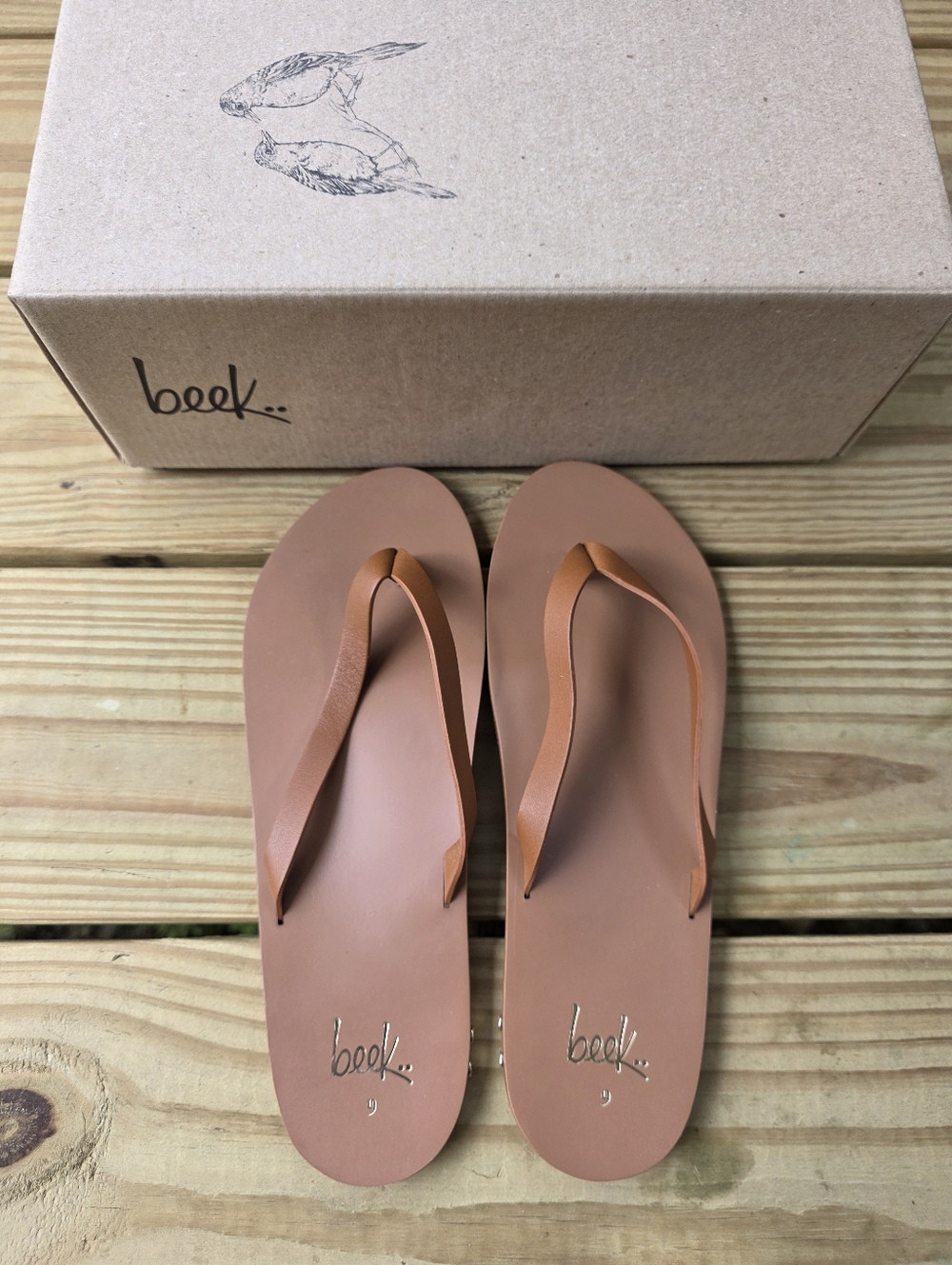 Beek Seabird Flip Flops (Brown Color)